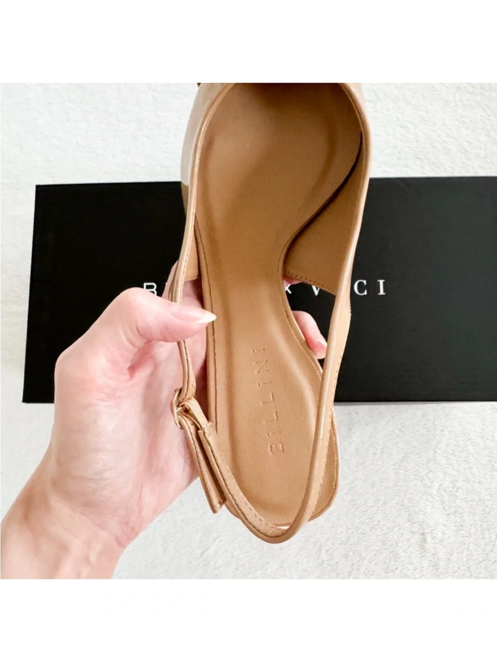 VICI Taupe Patent Slingback Heels Gold Hardware Kitten Heel Size 8, new in box
